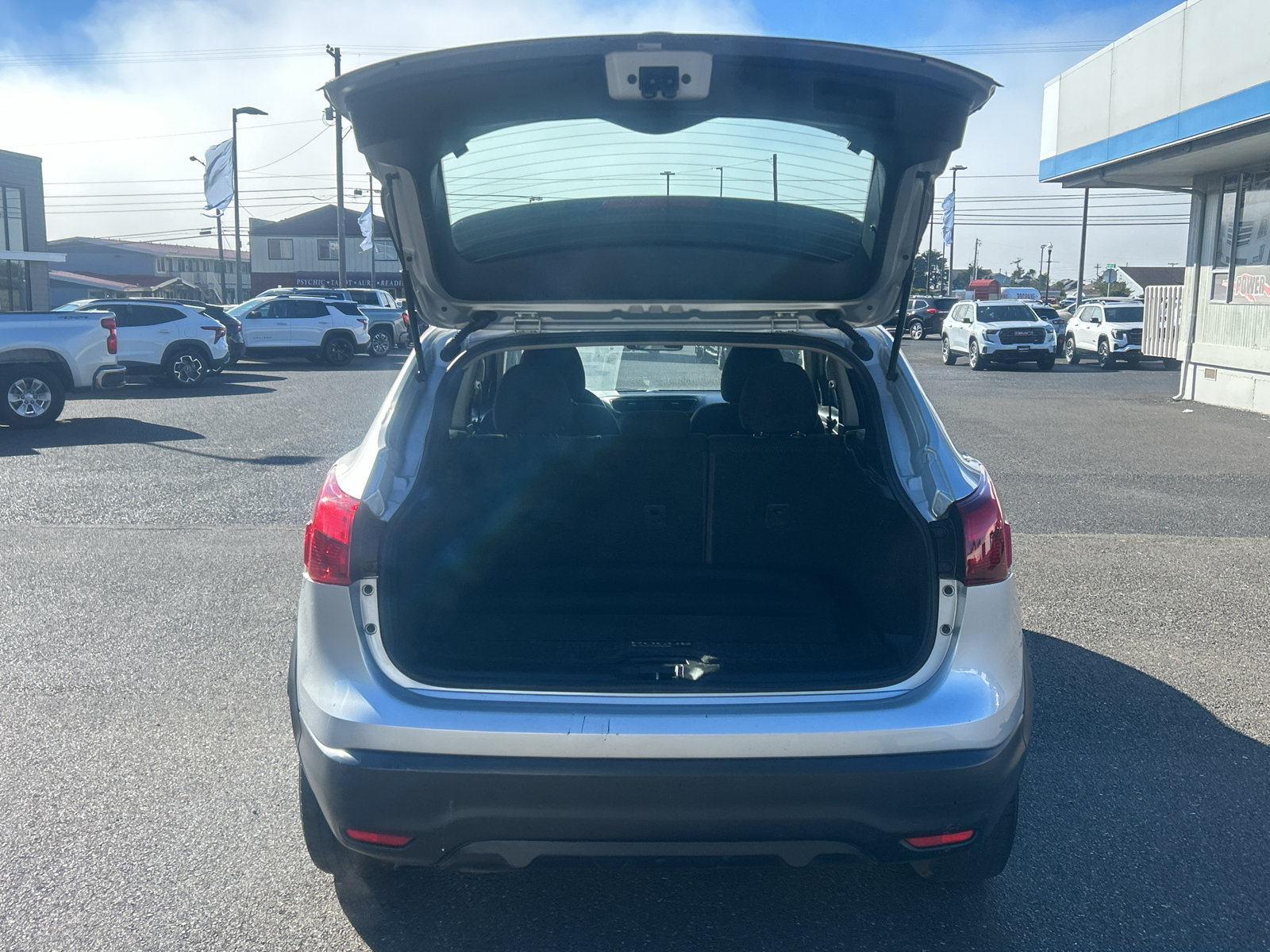 Used 2019 Nissan Rogue Sport S FWD image 28