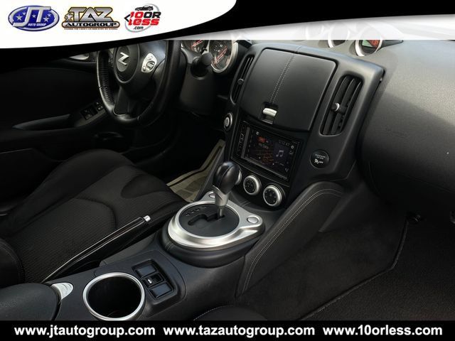 Used 2019 Nissan 370Z Coupe RWD image 14