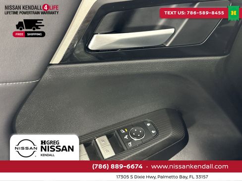 Used 2024 Mitsubishi Outlander SE image 18