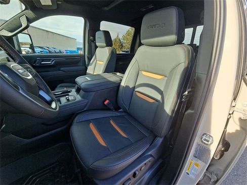 New 2026 GMC Sierra 2500 AT4 w/ AT4 Premium Plus Package image 16