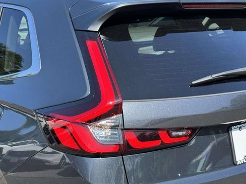 Used 2023 Honda CR-V EX image 9