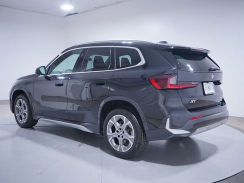 Used 2026 BMW X1 xDrive28i AWD/4WD image 3