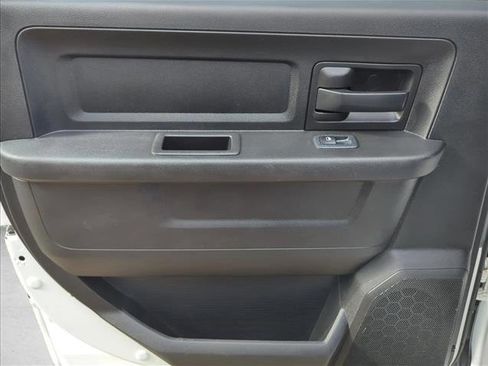 Used 2020 RAM 1500 Express w/ Express Value Package RWD image 7