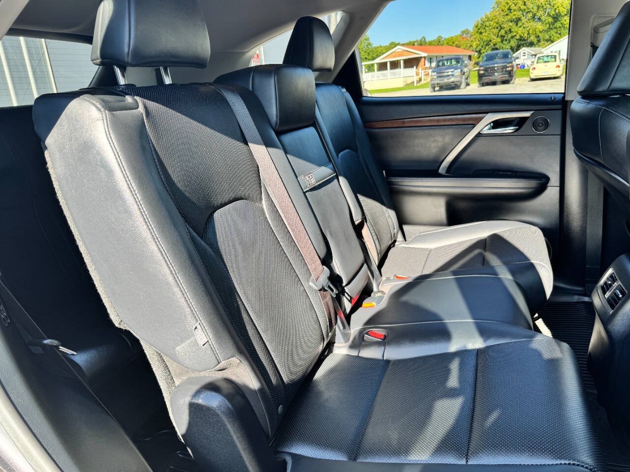 Used 2022 Lexus RX 350L Premium w/ Premium Package AWD/4WD image 16