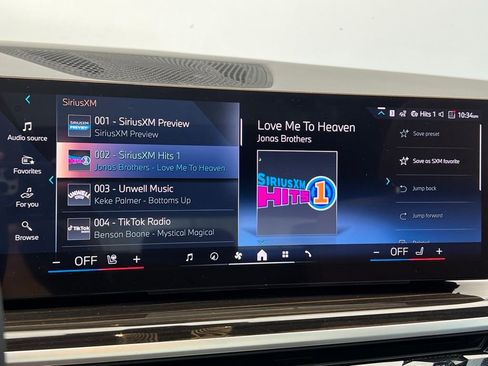 Certified 2025 BMW X5 xDrive50e w/ Premium Package image 15