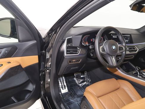 Used 2023 BMW X5 xDrive40i w/ M Sport Package AWD/4WD image 52