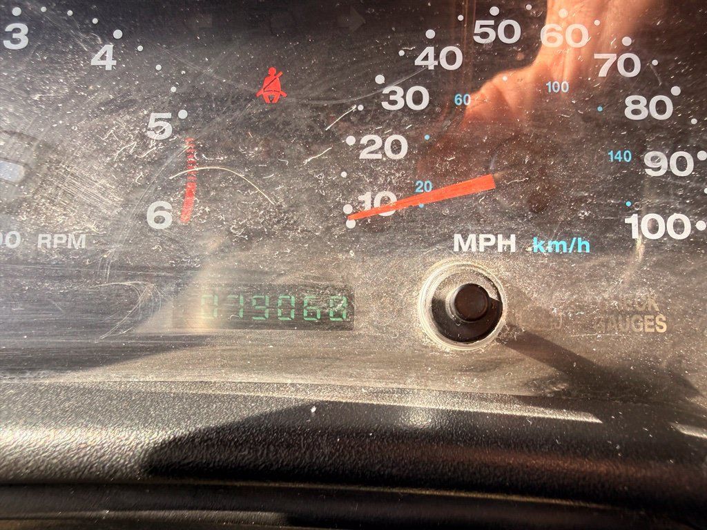 Used 2006 Jeep Wrangler Unlimited Rubicon AWD/4WD image 25