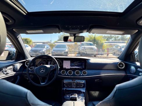 Used 2017 Mercedes-Benz E 300 E 300 4dr Sedan image 17