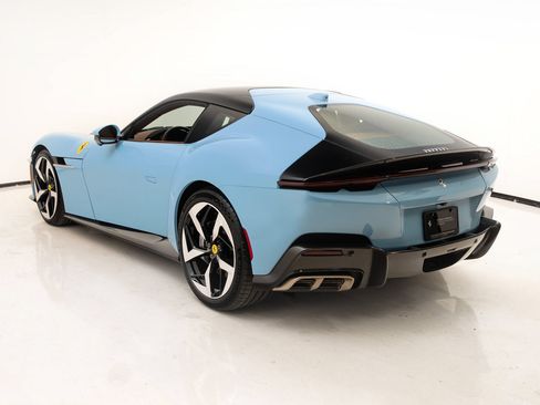 Certified 2025 Ferrari 12Cilindri RWD image 2