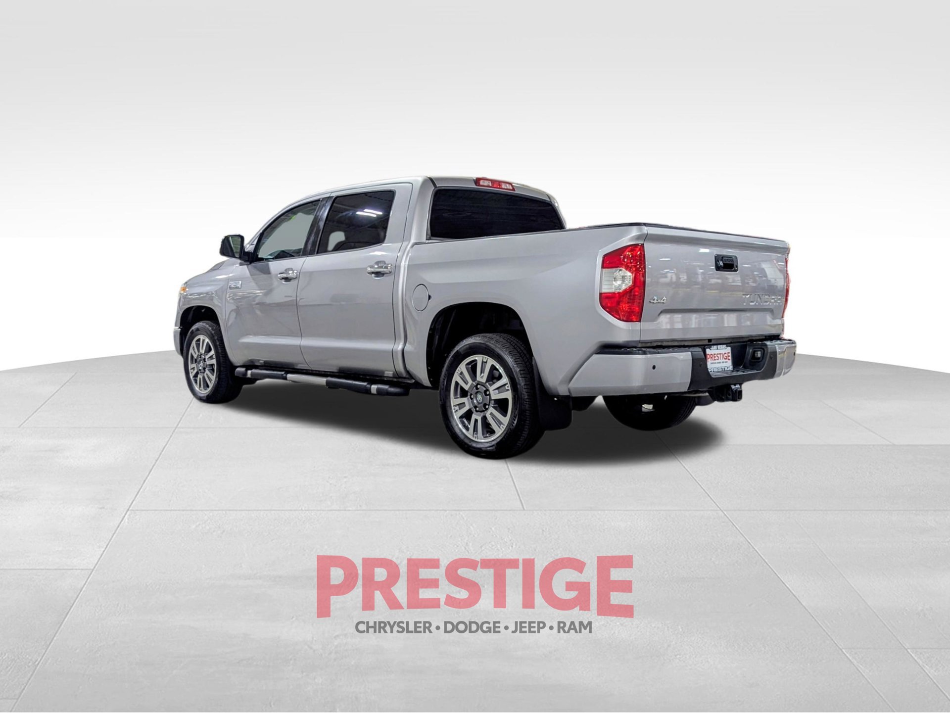 Used 2018 Toyota Tundra Platinum AWD/4WD image 10