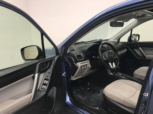Used 2018 Subaru Forester 2.5i Premium image 11
