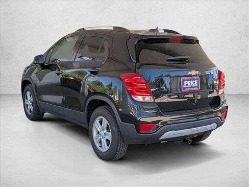 Used 2021 Chevrolet Trax LT AWD/4WD image 7