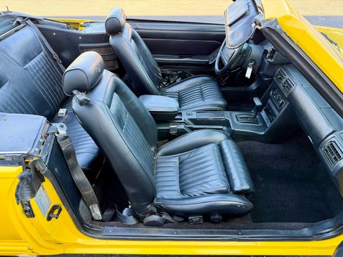 Used 1993 Ford Mustang LX image 44