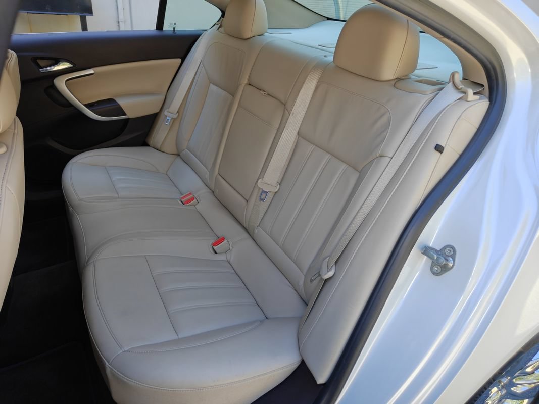 Used 2016 Buick Regal FWD image 12