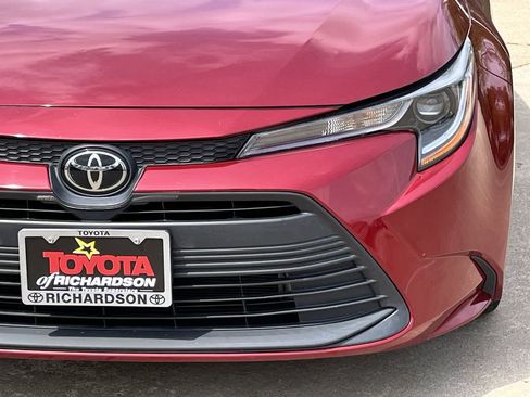 Used 2024 Toyota Corolla LE image 8