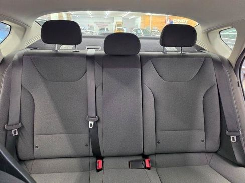 Used 2025 Kia K4 FWD image 37