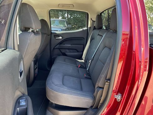 Used 2020 GMC Canyon SLE w/ Elevation Edition image 14