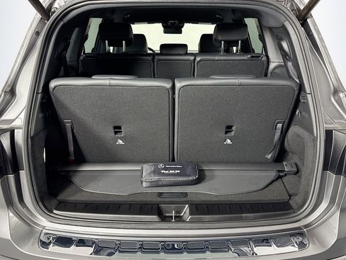 Used 2023 Mercedes-Benz EQB 300 4MATIC image 23