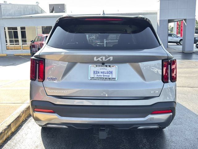 Used 2025 Kia Sorento EX AWD/4WD image 8