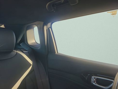 New 2026 Jeep Compass Latitude image 14