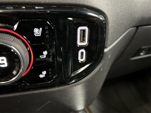 Certified 2024 Chevrolet Silverado 1500 High Country w/ High Country Premium Package image 36