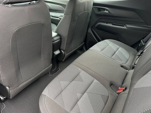New 2027 Chevrolet Bolt LT w/ Comfort Package FWD image 12