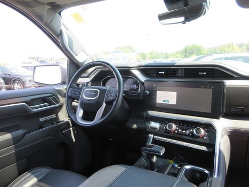 Certified 2025 GMC Sierra 1500 Denali AWD/4WD image 30