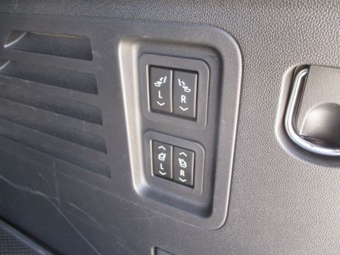 Used 2026 GMC Acadia Denali w/ Super Cruise Package AWD/4WD image 19