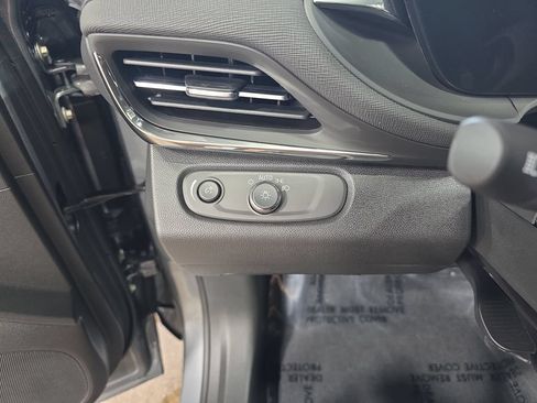 New 2026 Buick Envista Preferred w/ Convenience I Package FWD image 25