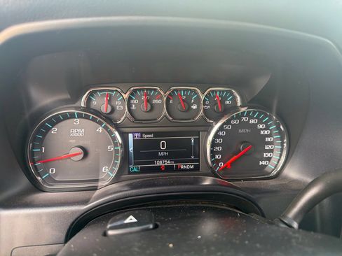 Used 2015 Chevrolet Silverado 1500 LT w/ Texas Edition, 1LT Trim AWD/4WD image 7