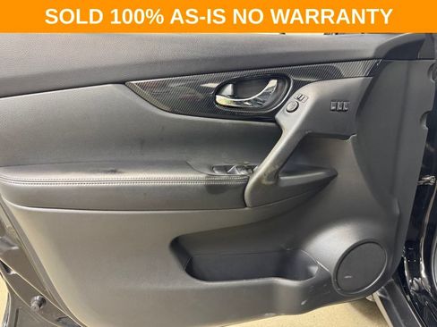 Used 2017 Nissan Rogue SL w/ SL Premium Package AWD/4WD image 9