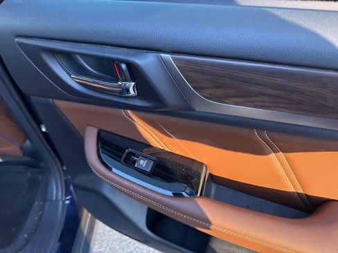 Used 2018 Subaru Outback 3.6R Touring w/ Protection Package #1 image 16