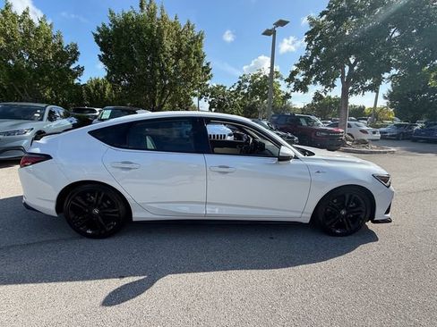 Used 2026 Acura Integra A-Spec FWD image 9