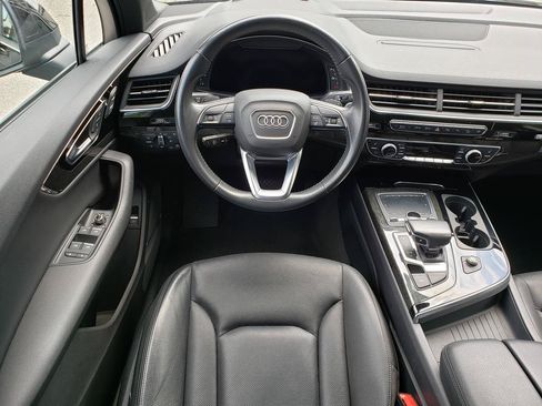 Used 2019 Audi Q7 3.0T Prestige w/ Prestige Package AWD/4WD image 13