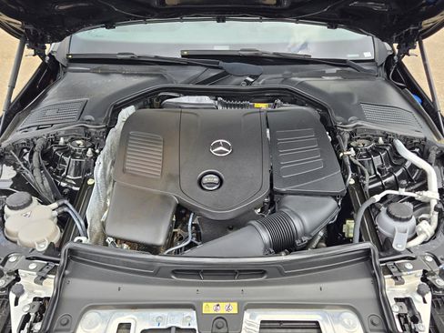 Used 2022 Mercedes-Benz C 300 4MATIC Sedan image 10