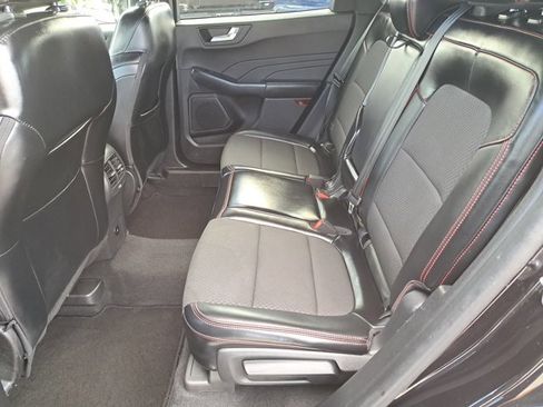 Certified 2024 Ford Escape ST-Line image 11