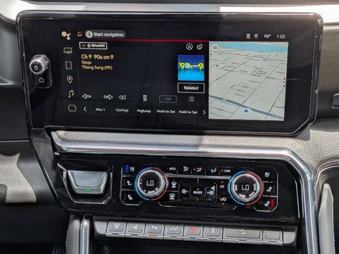 New 2026 GMC Sierra 2500 Denali w/ Denali Reserve Package AWD/4WD image 19
