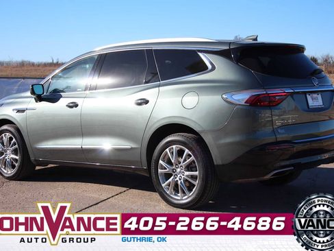 Used 2023 Buick Enclave Premium w/ Experience Buick Package image 7