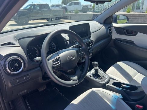 Used 2022 Hyundai Kona SEL AWD/4WD image 9