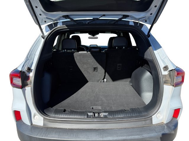 Used 2025 Ford Escape ST-Line FWD image 23