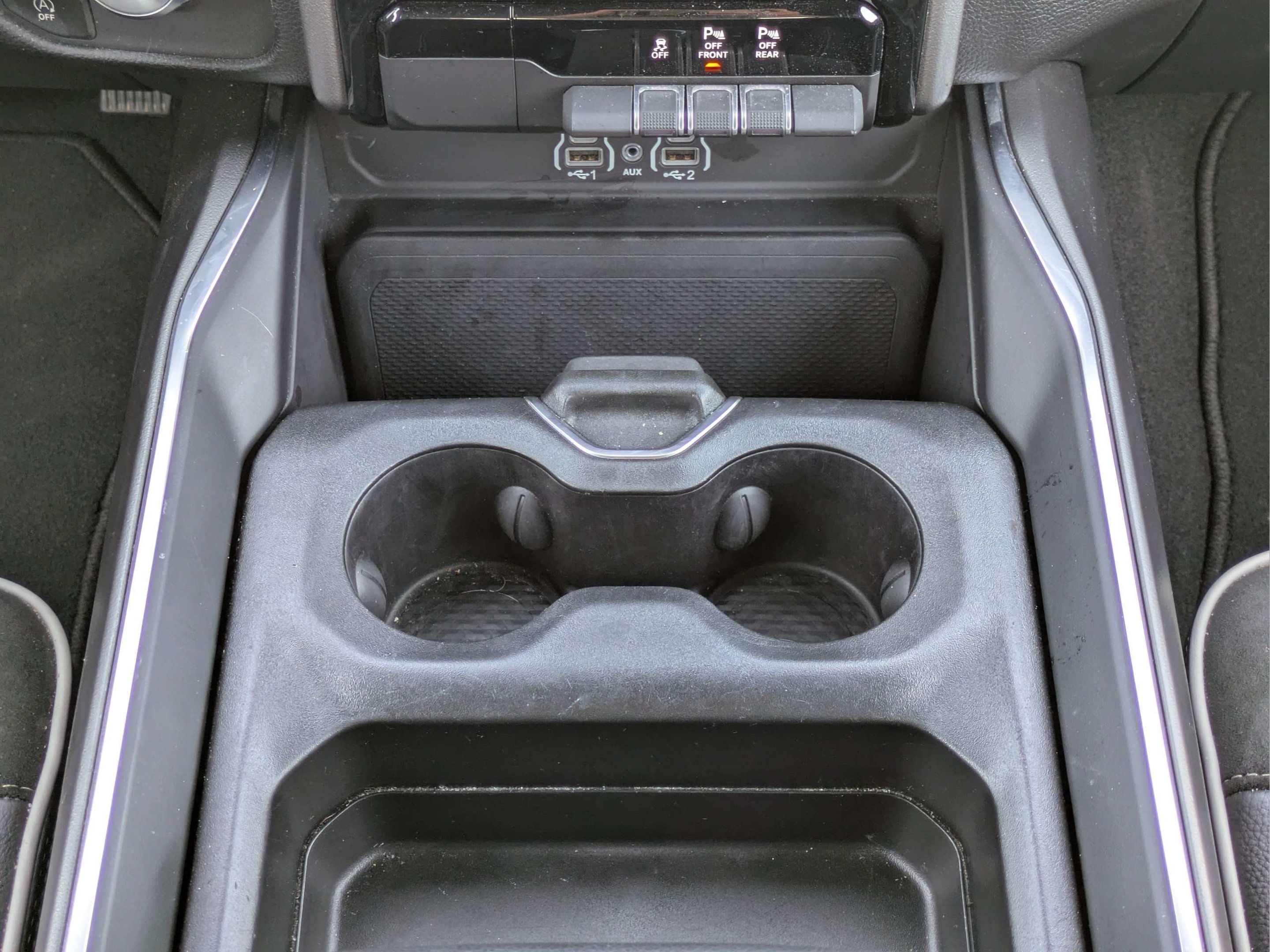 Used 2026 RAM 1500 Laramie AWD/4WD image 17