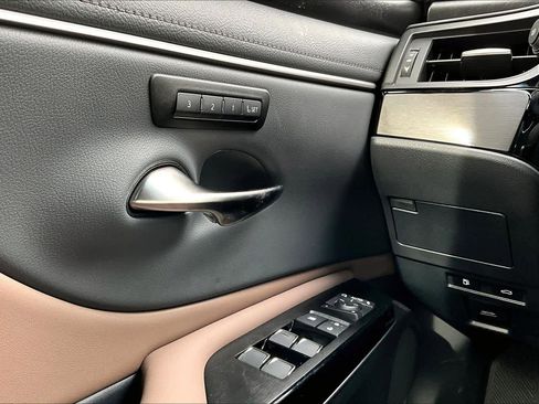 New 2025 Lexus ES 350 w/ Premium Package image 20