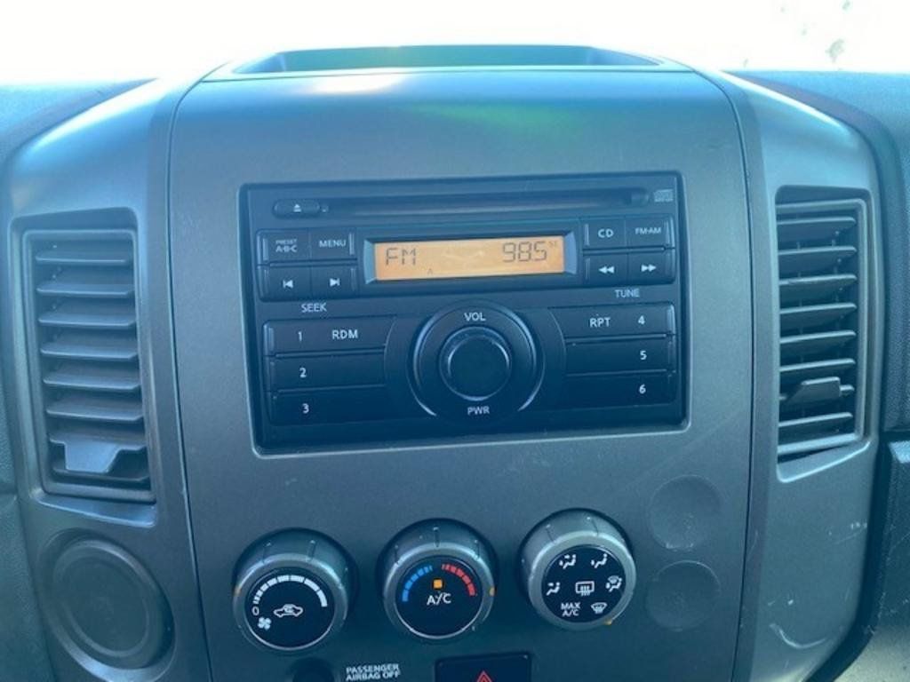 Used 2011 Nissan Titan S w/ S Popular Equipment Pkg RWD image 10