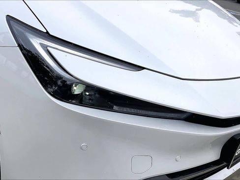 New 2026 Toyota Prius Plug-In Hybrid image 13