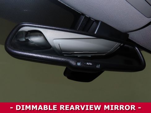 Used 2018 Toyota Tacoma SR5 image 21