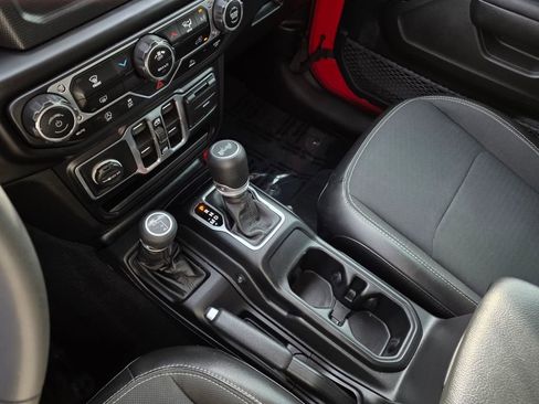 Used 2023 Jeep Wrangler Sport S w/ LED Headlamp & Fog Lamp Group image 18