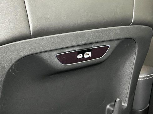 New 2026 Chrysler Pacifica Select image 18