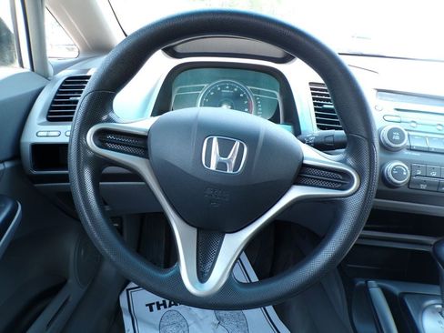 Used 2009 Honda Civic DX-VP image 16