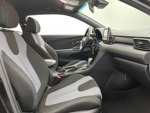 Used 2019 Hyundai Veloster 2.0 FWD image 30