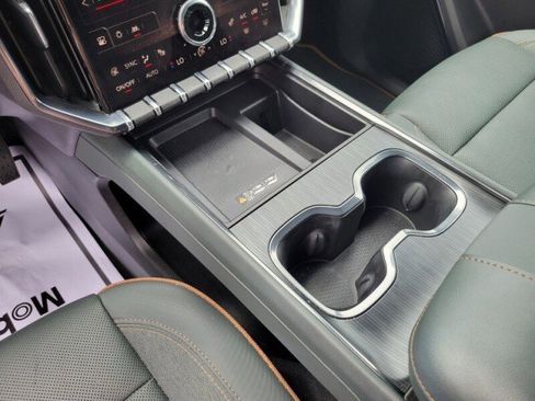 Used 2024 GMC Acadia AT4 w/ Super Cruise Package image 17